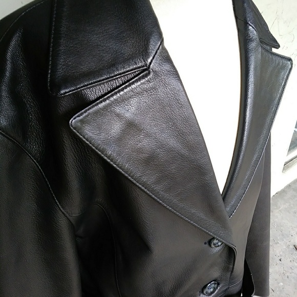 Banana Republic 100% Genuine Leather Jacket - Picture 8 of 8